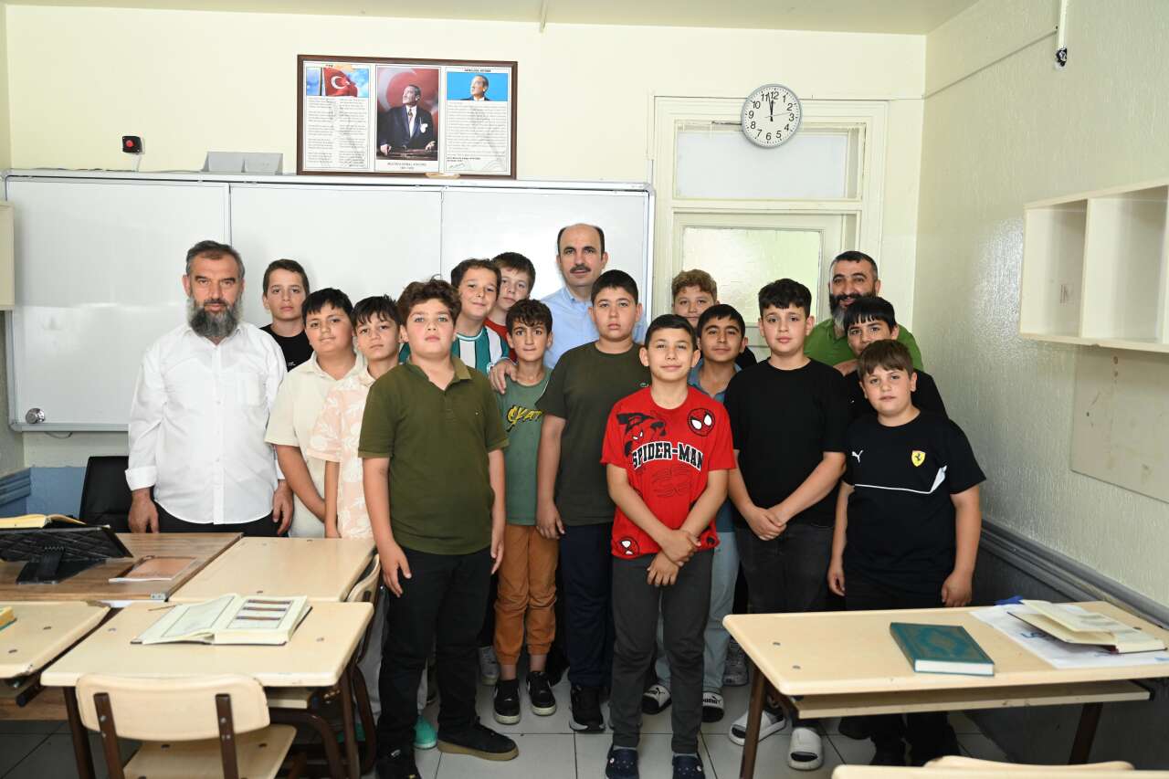 Konya’da anlamlı buluşma! Başkan Altay’a büyük ilgi gösterdiler 12